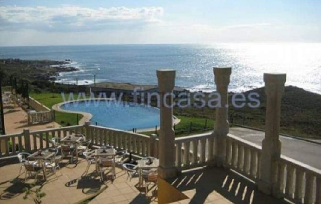 24 soveværelse Hotel til salg i Oia med swimmingpool garage - € 950.000 (Ref: 8913564)