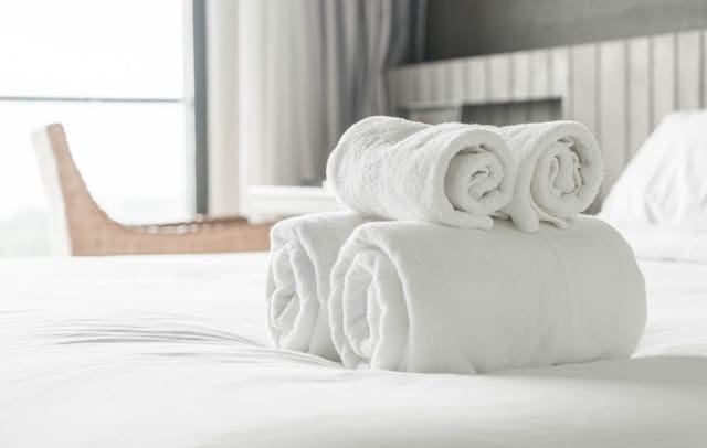 16 bedroom Hotel for sale in Losar de la Vera with pool - € 1,800,000 (Ref: 8920143)