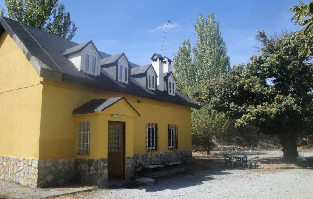 6 soveværelse Hotel til salg i Guejar Sierra med swimmingpool - € 1.700.000 (Ref: 9015765)