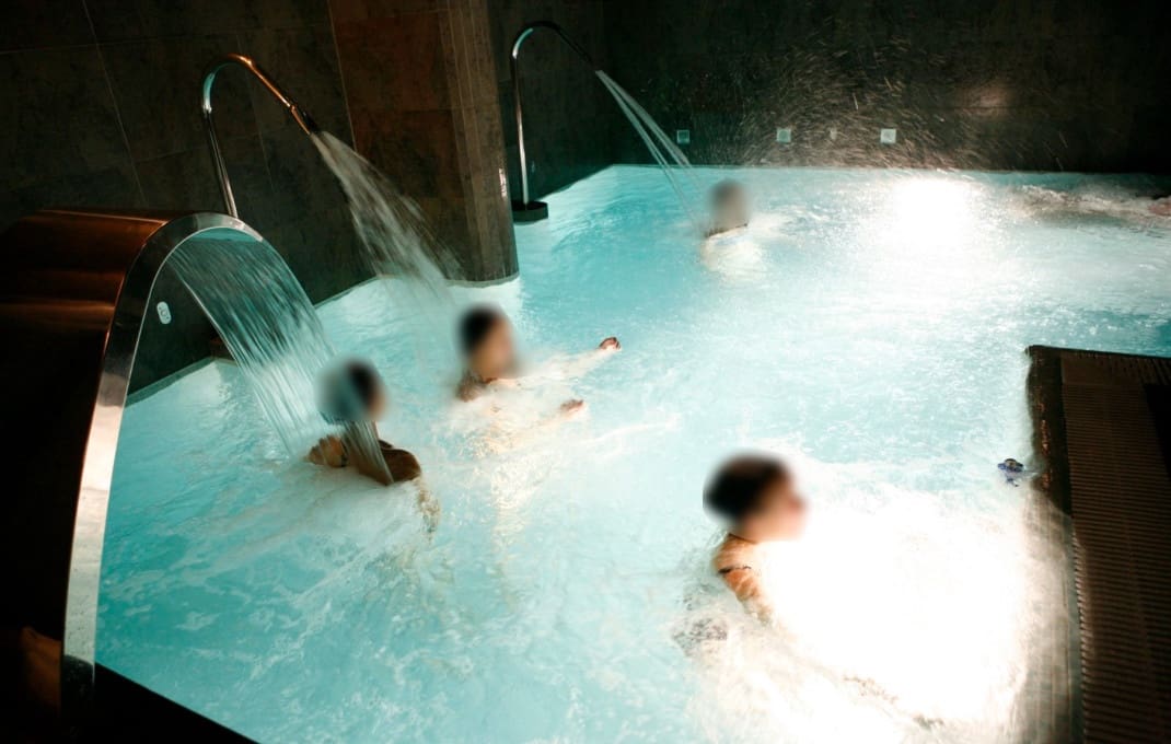 Hotel til salg i San Esteban del Valle med swimmingpool - € 697.500 (Ref: 9030766)