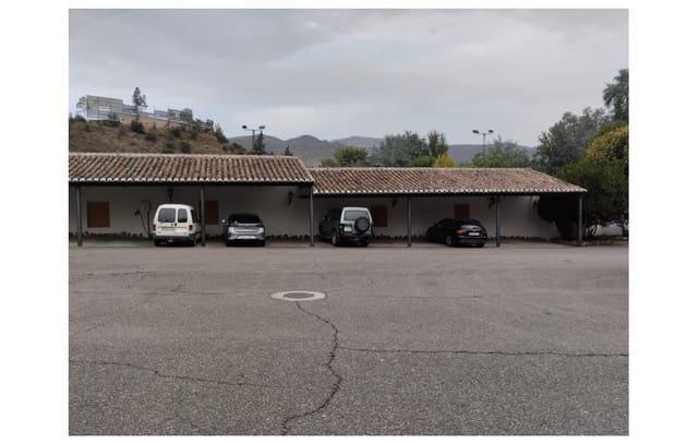 34 slaapkamer Hotel te koop in Zagrilla, Priego de Córdoba met zwembad - € 3.300.000 (Ref: 9030767)