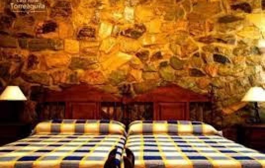 15 soveværelse Hotel til salg i Montijo med swimmingpool - € 323.000 (Ref: 9053611)