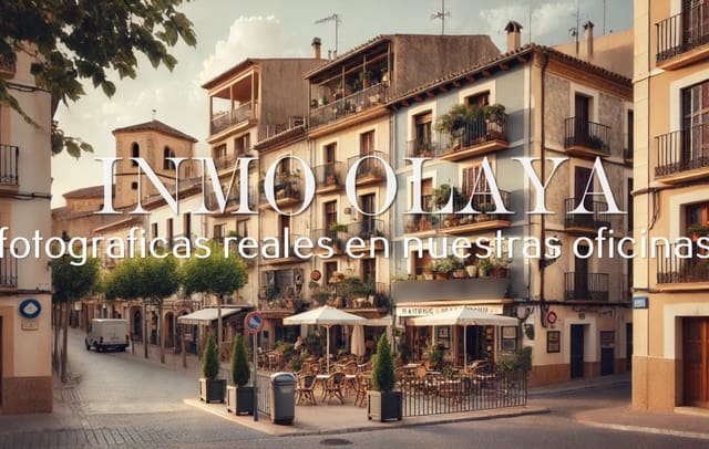 8 soverom Hotell til salgs i Madrid by - € 380 000 (Ref: 9099432)