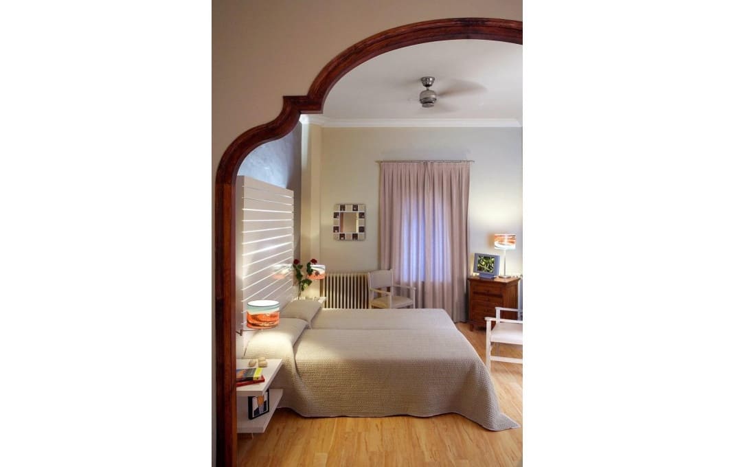 Hotel til salg i La Bisbal d'Emporda - € 1.200.000 (Ref: 9099433)