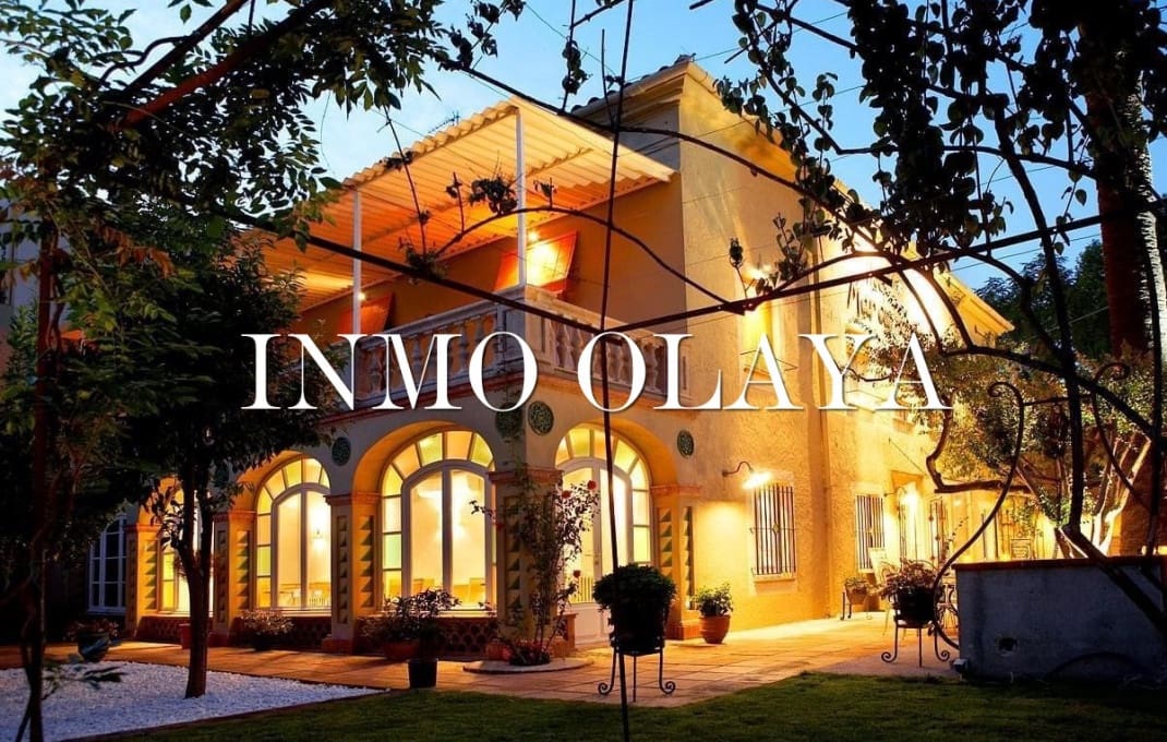 Hotel til salg i La Bisbal d'Emporda - € 1.200.000 (Ref: 9099433)