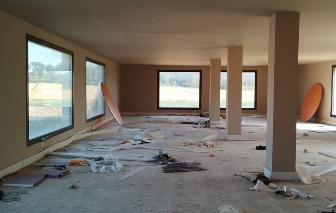 Finca/Landehus til salg i Lleida by - € 450.000 (Ref: 9170512)