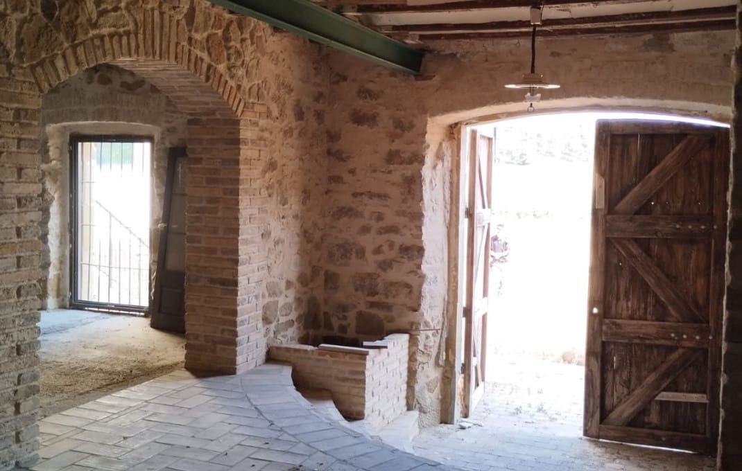 Finca/Landehus til salg i Lleida by - € 450.000 (Ref: 9170512)