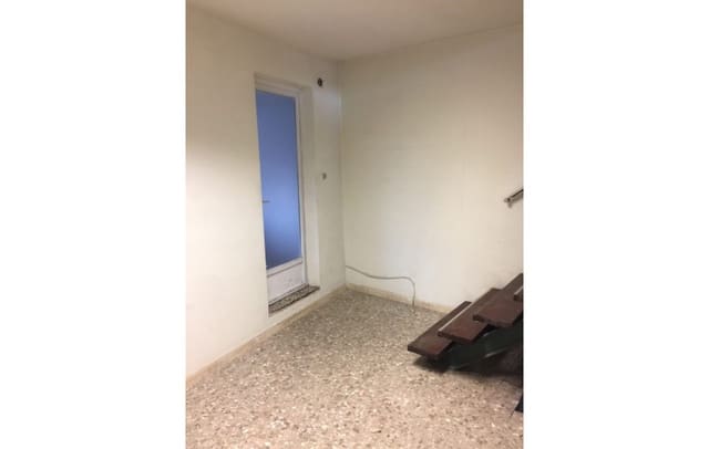 Kaupallinen myytävänä paikassa Sabadell - 385 000 € (Ref: 9175667)