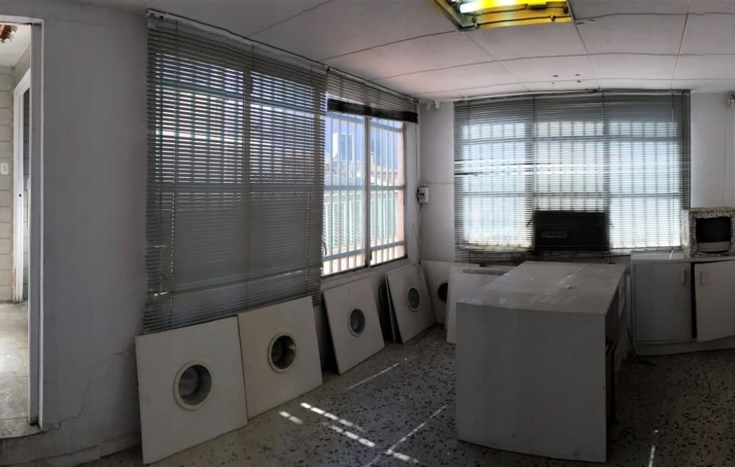 Kommersiell til salgs i Sabadell - € 385 000 (Ref: 9175667)