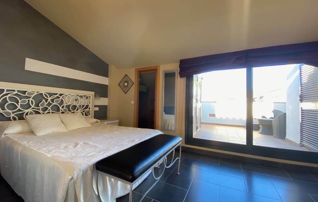 Hotel in vendita in Pineda de Mar - 1.350.000 € (Rif: 9175668)