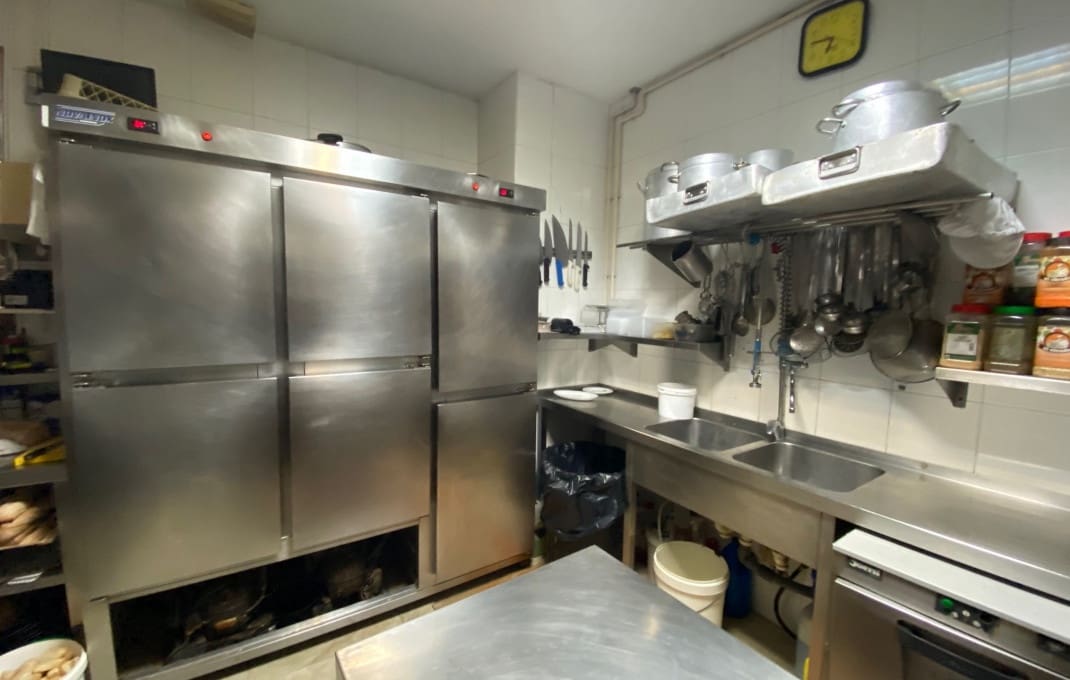 Hotel in vendita in Pineda de Mar - 1.350.000 € (Rif: 9175668)