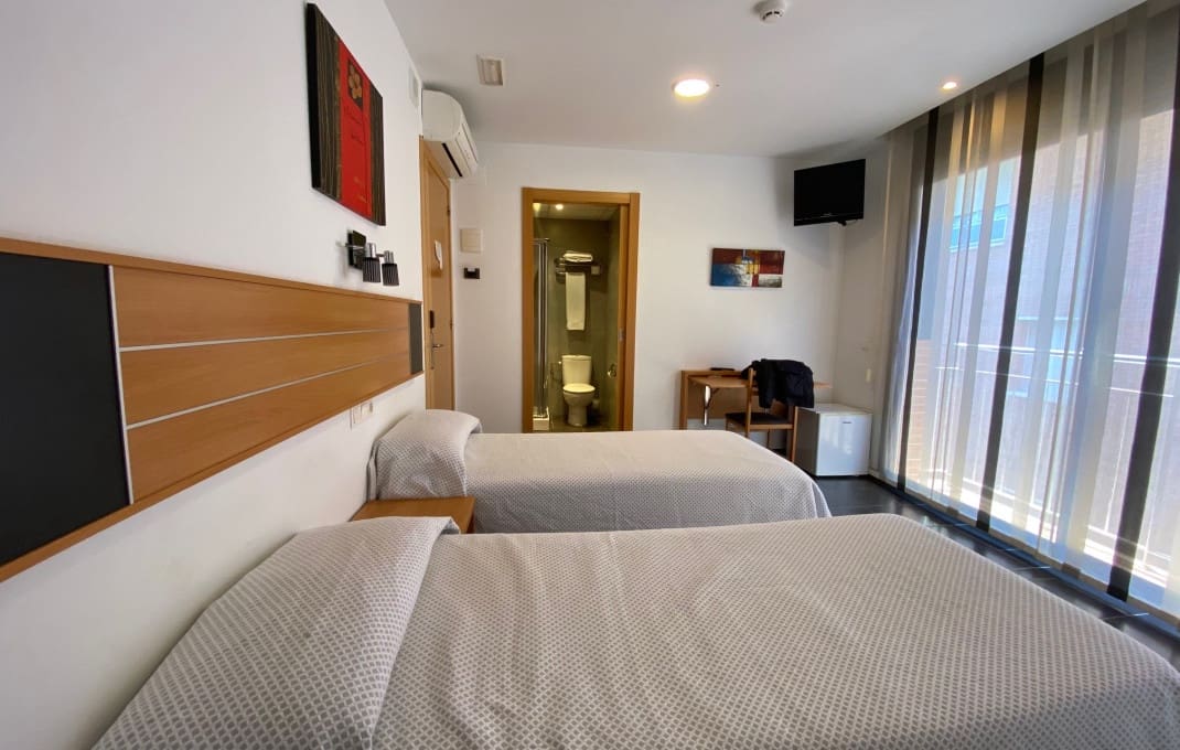 Hotel in vendita in Pineda de Mar - 1.350.000 € (Rif: 9175668)