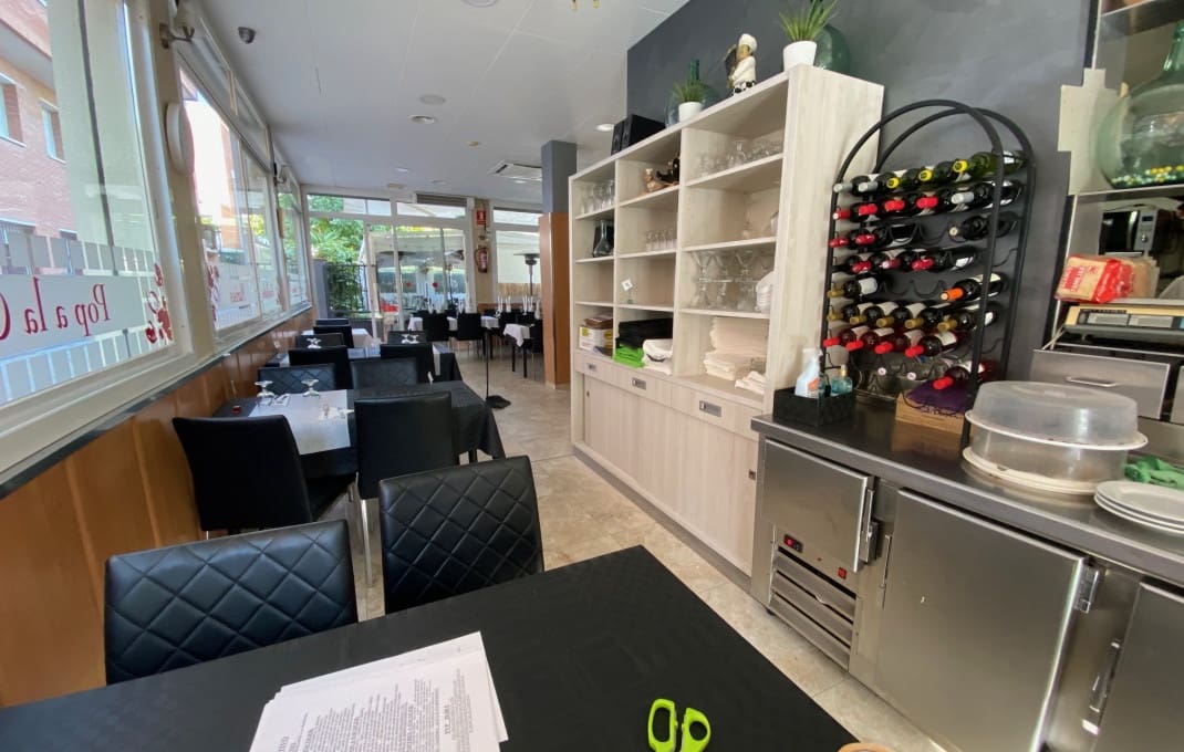 Hotel in vendita in Pineda de Mar - 1.350.000 € (Rif: 9175668)