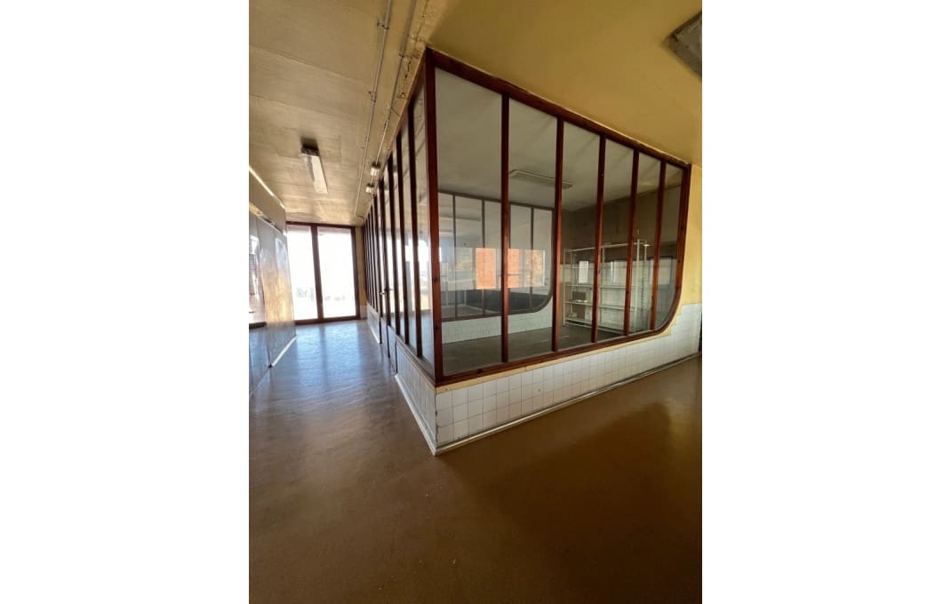 Kontor til salg i Llica d'Amunt - € 4.400.000 (Ref: 9175670)