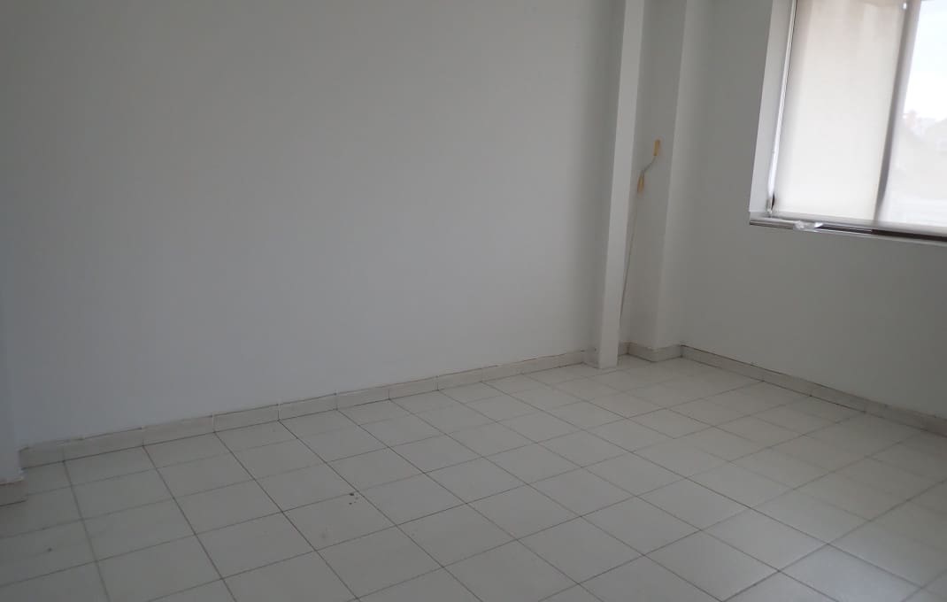 Erhverv til salg i Granollers - € 1.750.000 (Ref: 9175671)