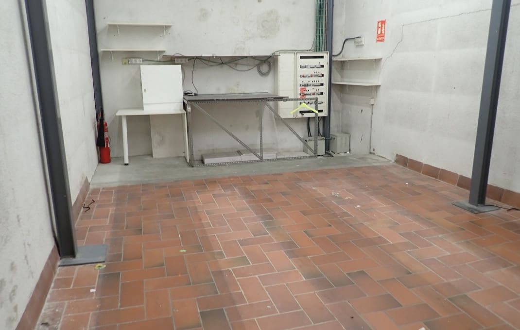 Erhverv til salg i Granollers - € 1.750.000 (Ref: 9175671)