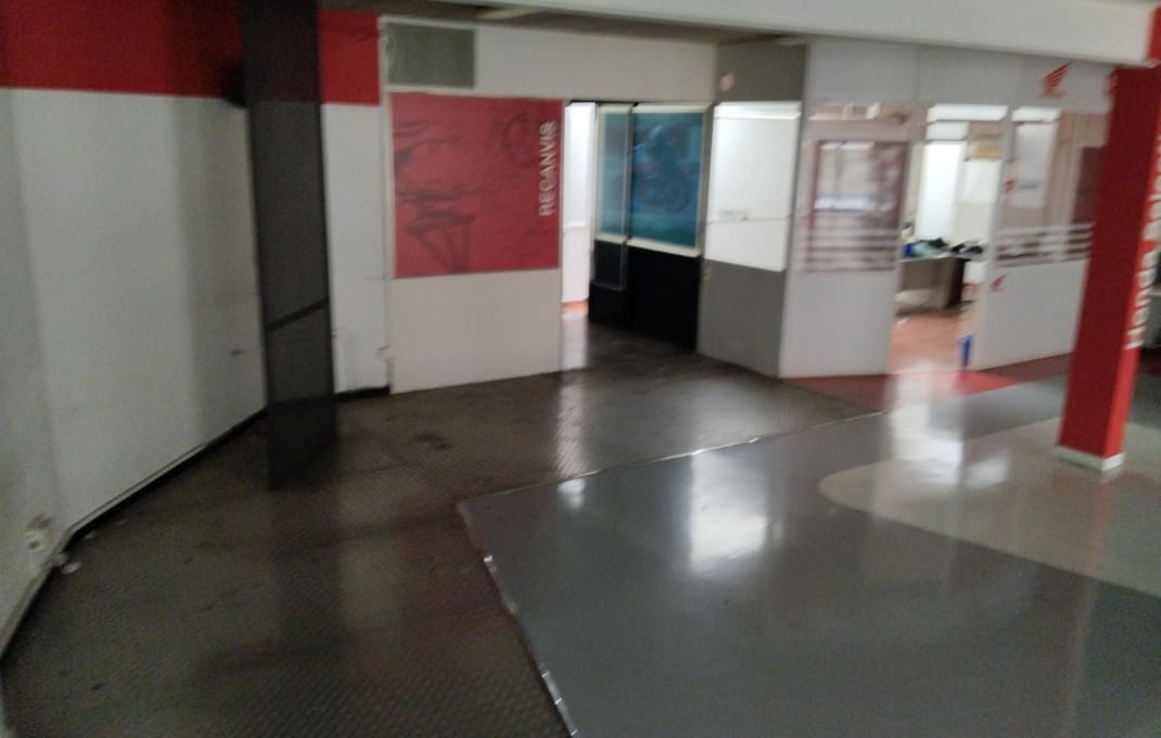 Erhverv til salg i Girona by - € 995.000 (Ref: 9175672)