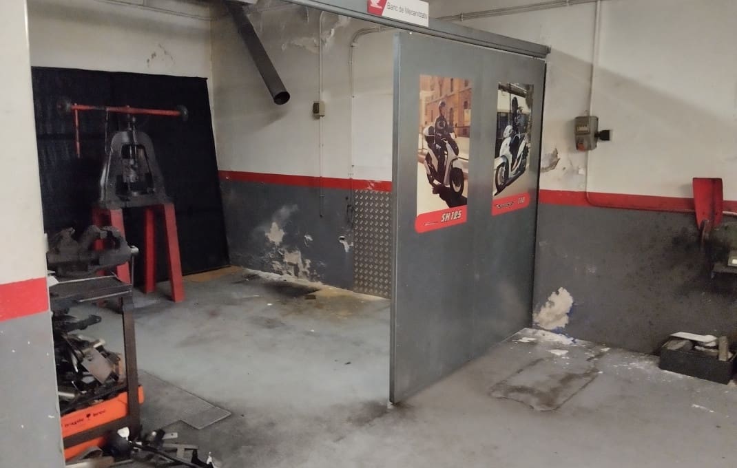 Erhverv til salg i Girona by - € 995.000 (Ref: 9175672)