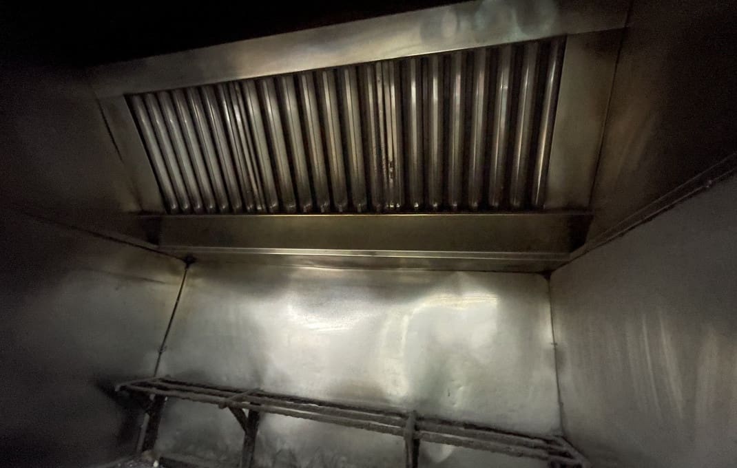 Restaurant/Bar til salgs i Barcelona by - € 1 600 000 (Ref: 9175678)