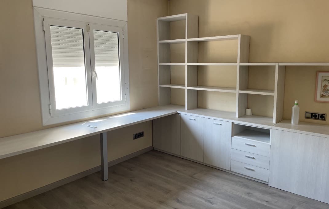 Restaurant/Bar til salgs i Barcelona by - € 1 600 000 (Ref: 9175678)