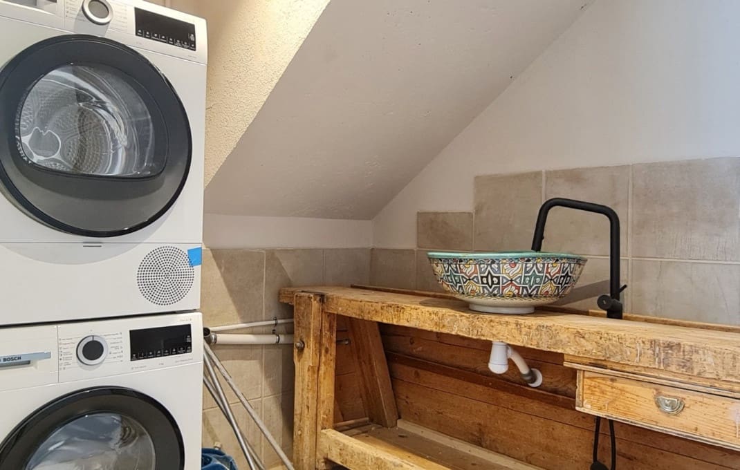 5 soveværelse Hotel til salg i Lleida by - € 1.100.000 (Ref: 9186236)