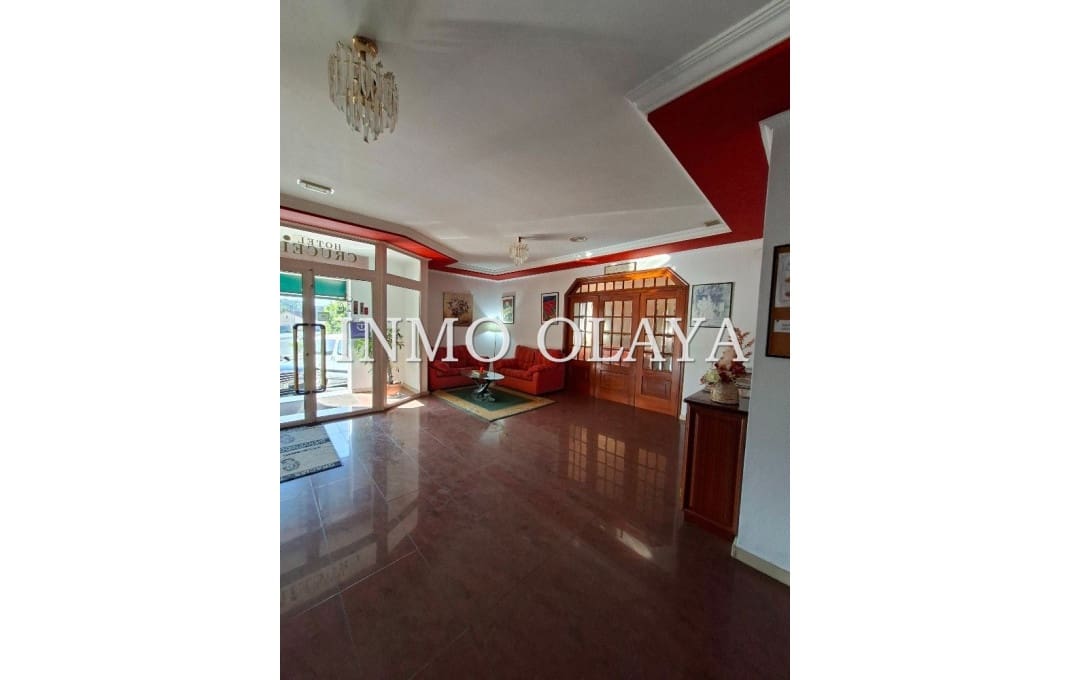 35 bedroom Hotel for sale in Pontevedra city with garage - € 2,200,000 (Ref: 9282606)