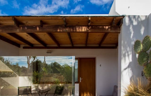 9 quarto Hotel para venda em Almeria cidade com piscina - 2 200 000 € (Ref: 9296394)