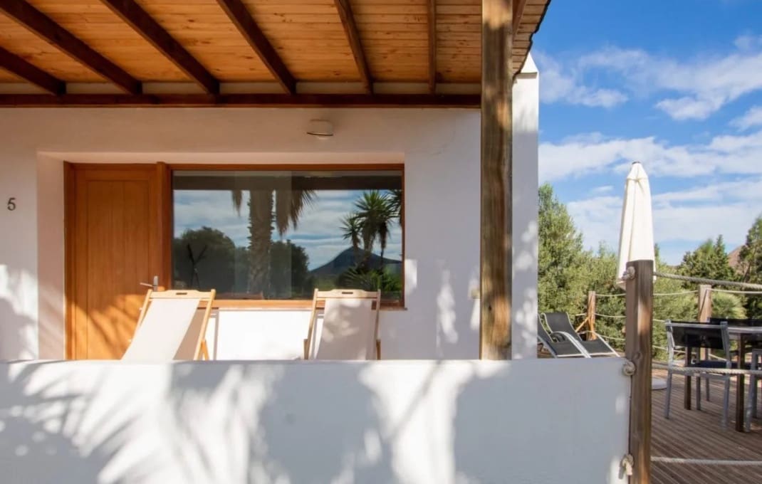 9 soveværelse Hotel til salg i Almeria by med swimmingpool - € 2.200.000 (Ref: 9296394)