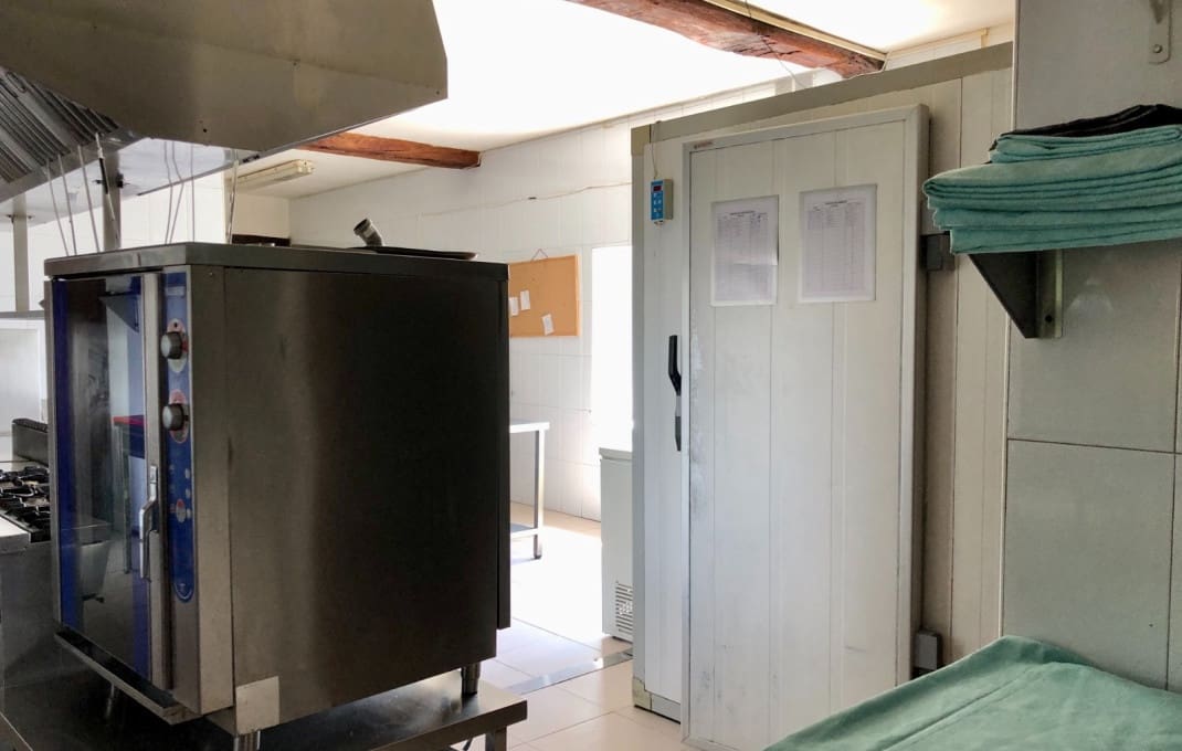 14 soveværelse Hotel til salg i Reinosa - € 450.000 (Ref: 9301506)