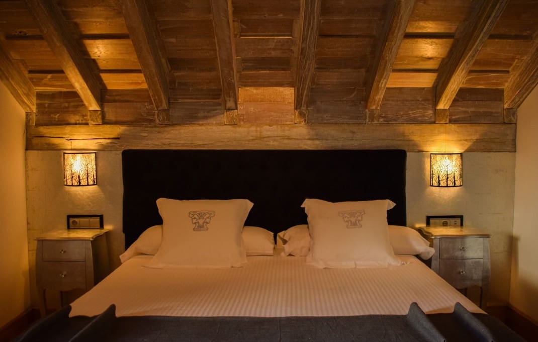 14 slaapkamer Hotel te koop in Cartes - € 1.750.000 (Ref: 9329547)