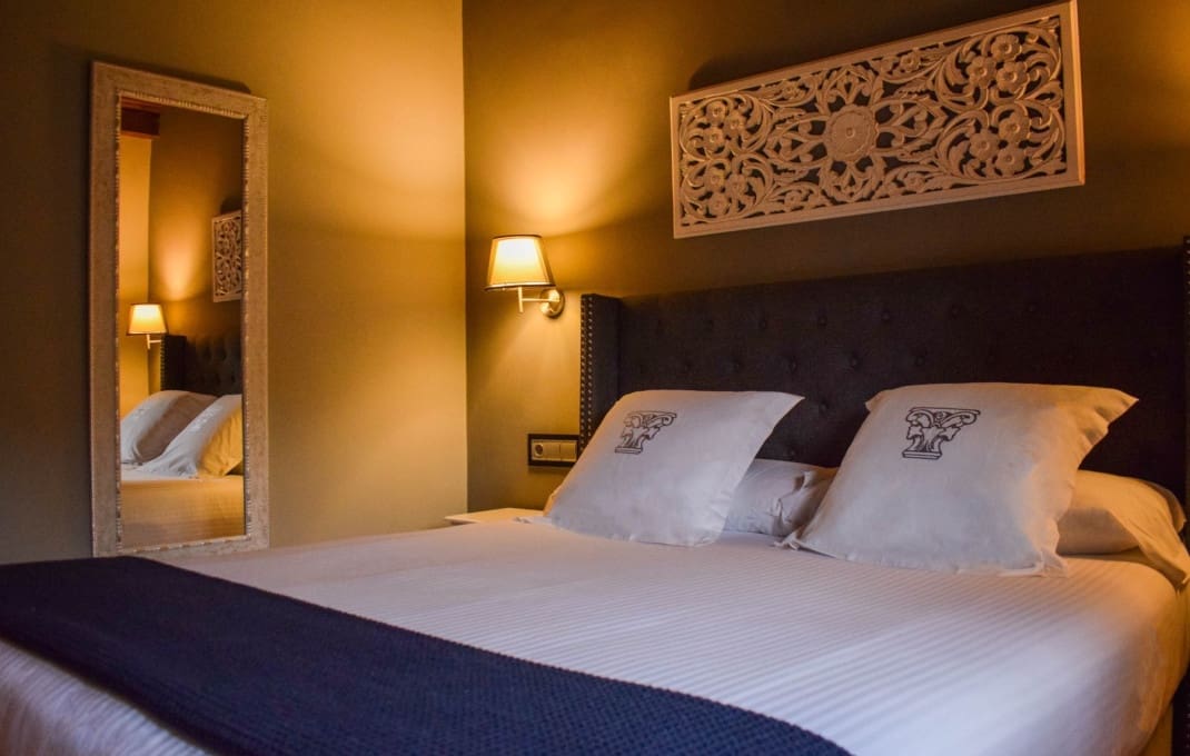 14 slaapkamer Hotel te koop in Cartes - € 1.750.000 (Ref: 9329547)