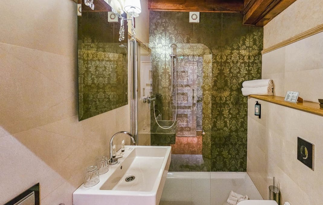 14 slaapkamer Hotel te koop in Cartes - € 1.750.000 (Ref: 9329547)