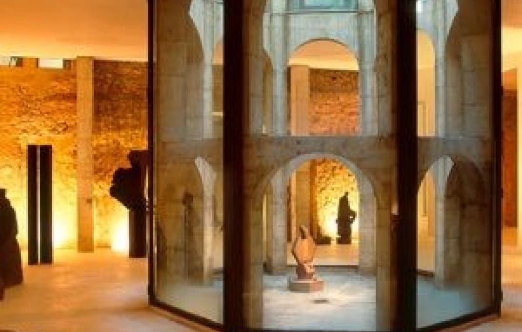 38 camera da letto Hotel in vendita in Esplugues de Llobregat - 6.000.000 € (Rif: 9343790)