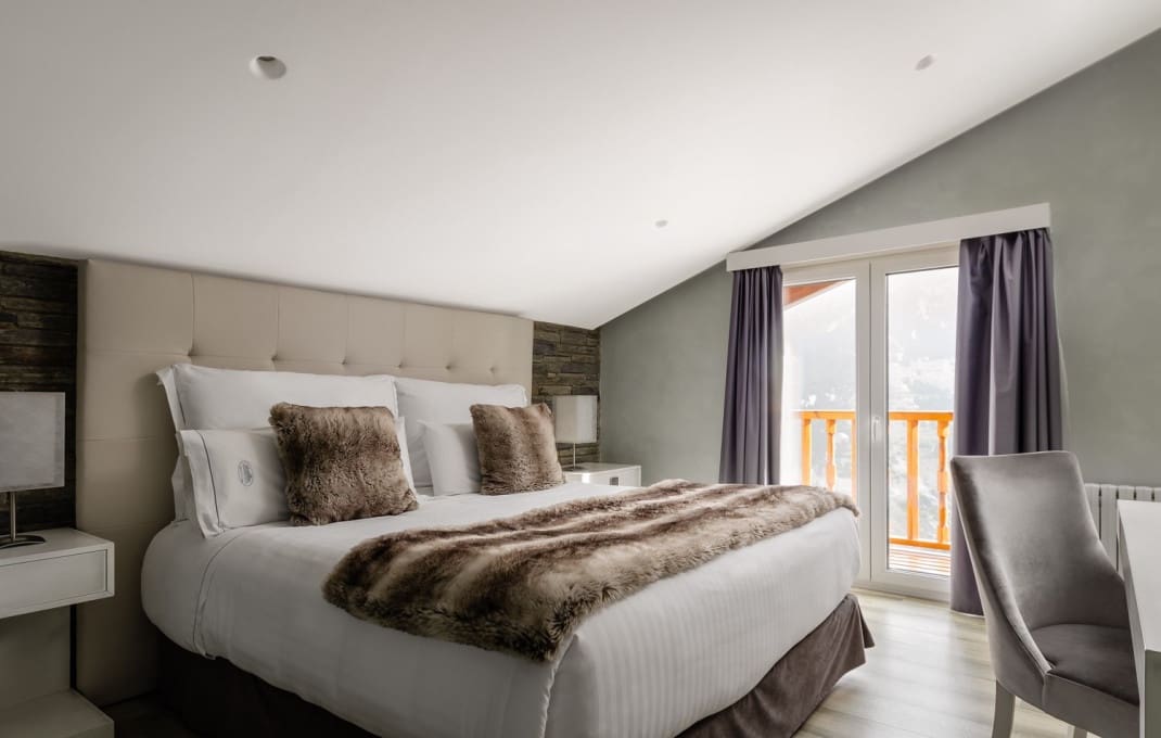 48 slaapkamer Hotel te koop in Lerid stad - € 10.000.000 (Ref: 9396883)