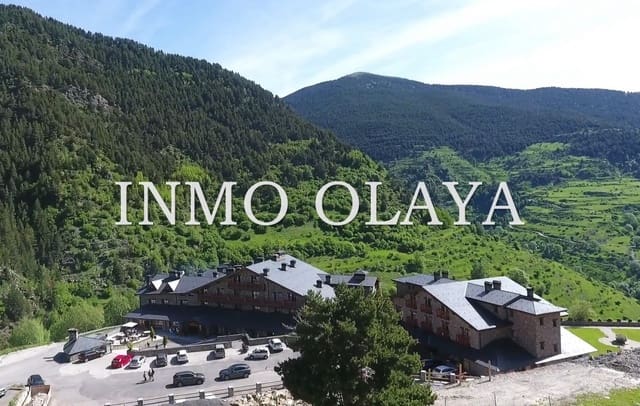 48 bedroom Hotel for sale in Lleida city - € 10,000,000 (Ref: 9396883)