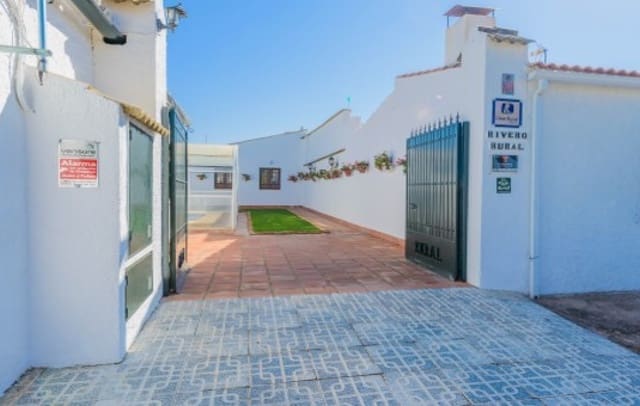 10 slaapkamer Finca/Landhuis te koop in Córdoba stad met zwembad - € 450.000 (Ref: 9415100)