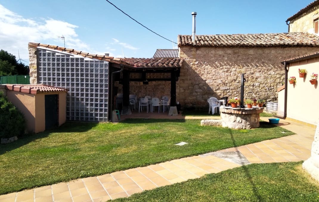 4 sovrum Hotell till salu i Burgos stad - 480 000 € (Ref: 9421549)