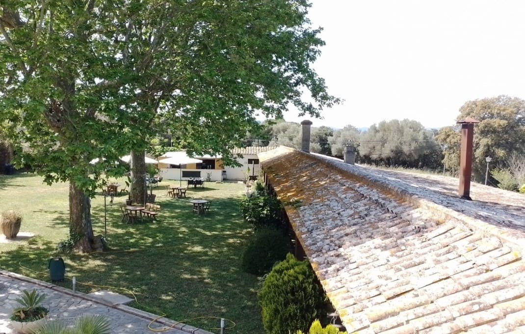 16 camera da letto Hotel in vendita in Santa Cristina d'Aro - 1.750.000 € (Rif: 9466179)