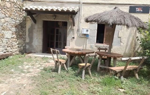 16 camera da letto Hotel in vendita in Santa Cristina d'Aro - 1.750.000 € (Rif: 9466179)