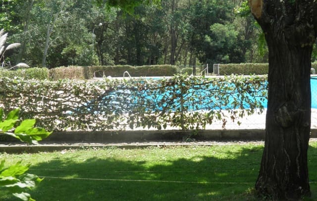 10 slaapkamer Gastenverblijf/B&B te koop in Ciudad Real stad met zwembad - € 1.100.000 (Ref: 9500604)