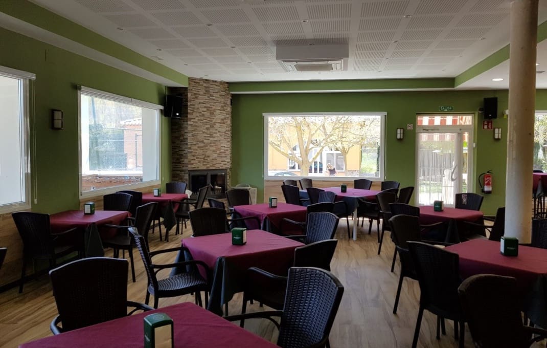 15 makuuhuone Maalaistalo myytävänä paikassa Albacete kaupunki mukana uima-altaan - 700 000 € (Ref: 9510200)