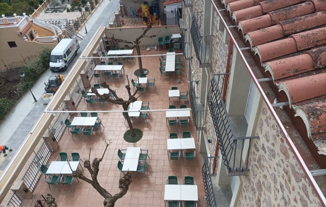 32 bedroom Hotel for sale in Castello de la Plana - € 2,100,000 (Ref: 9549896)