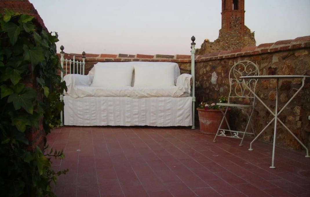 8 quarto Hotel para venda em Cidade Real cidade - 700 000 € (Ref: 9549897)