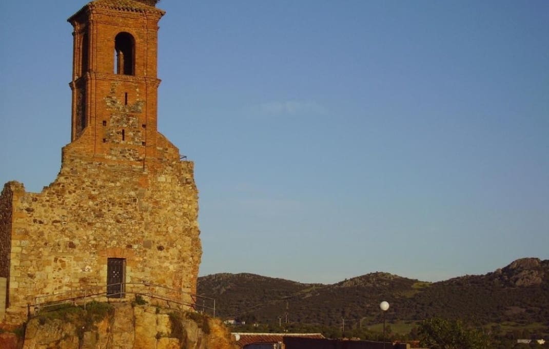 8 quarto Hotel para venda em Cidade Real cidade - 700 000 € (Ref: 9549897)