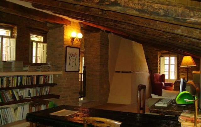 8 quarto Hotel para venda em Cidade Real cidade - 700 000 € (Ref: 9549897)