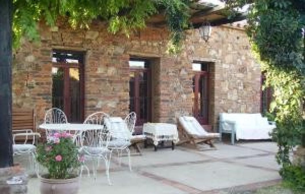 8 quarto Hotel para venda em Cidade Real cidade - 700 000 € (Ref: 9549897)