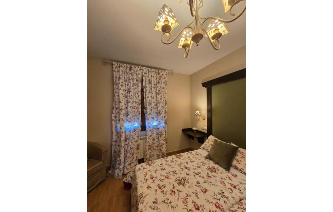 26 bedroom Hotel for sale in Toledo city - € 1,400,000 (Ref: 9549901)