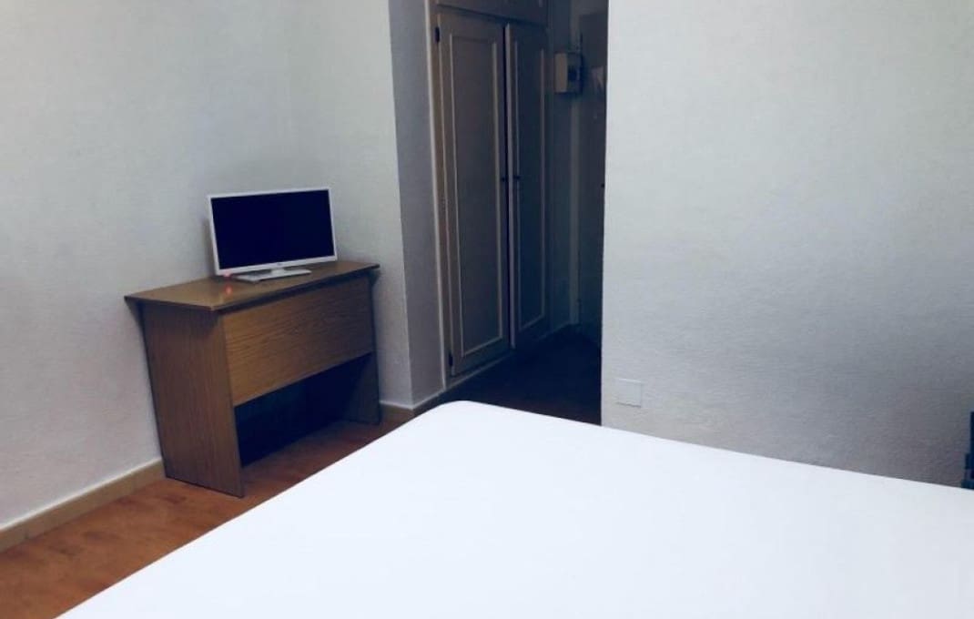 24 makuuhuone Hotelli myytävänä paikassa San Pedro del Pinatar - 3 000 000 € (Ref: 9549902)