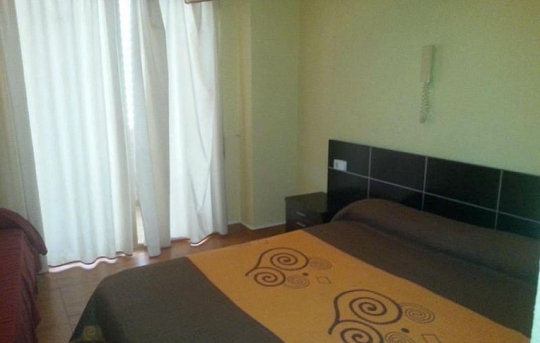 24 makuuhuone Hotelli myytävänä paikassa San Pedro del Pinatar - 3 000 000 € (Ref: 9549902)