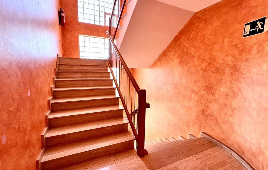 32 bedroom Hotel for sale in Alicante / Alacant city - € 3,000,000 (Ref: 9549905)